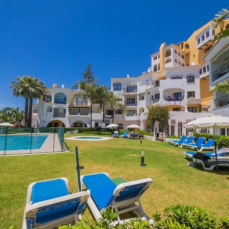 Apartment Cubo's Estudio Cabopino Port & Parking *