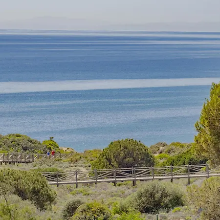 Apartment Cubo's Estudio Cabopino Port & Parking Marbella